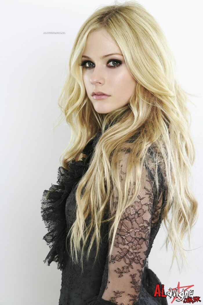 avril lavigne 21.jpg