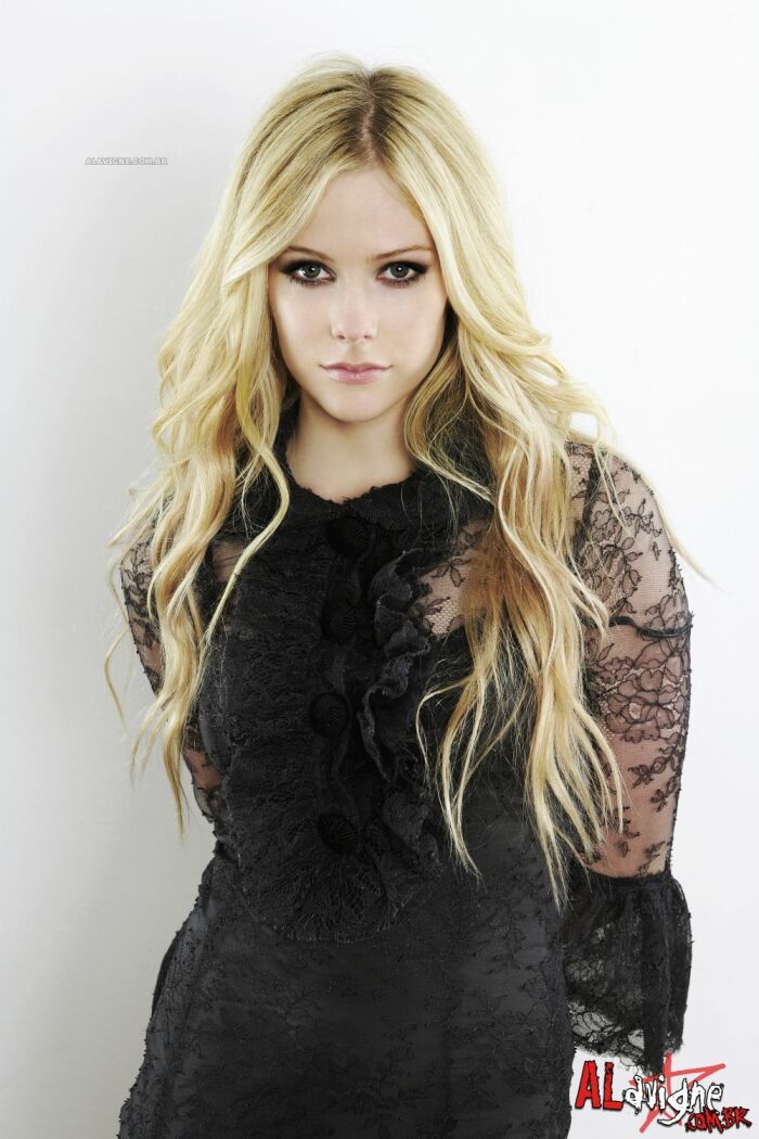 avril lavigne 23.jpg